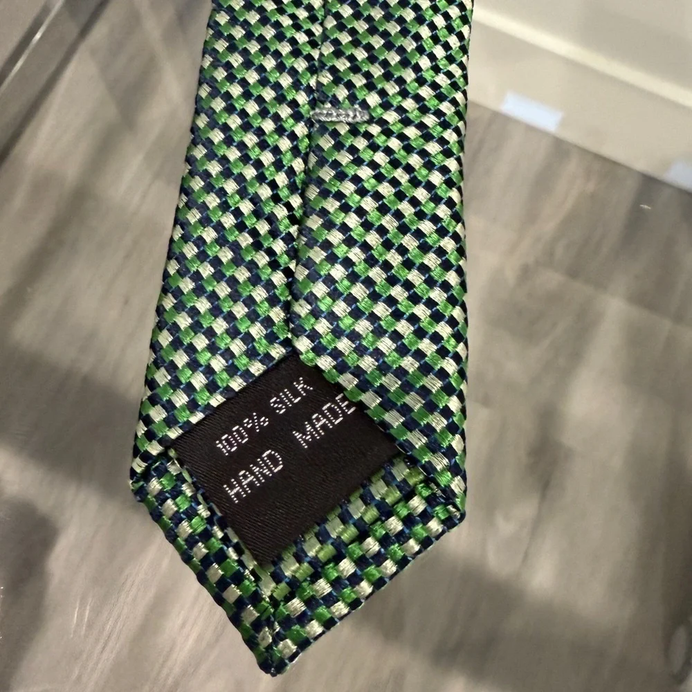 Beau Brummel Soho 100% Silk Handmade Tie